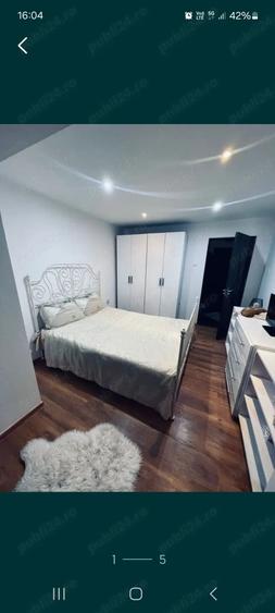 Apartament cu 2 camere decomandat în Petrila
