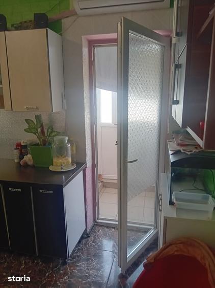 Garsonieră decomandată în Central
