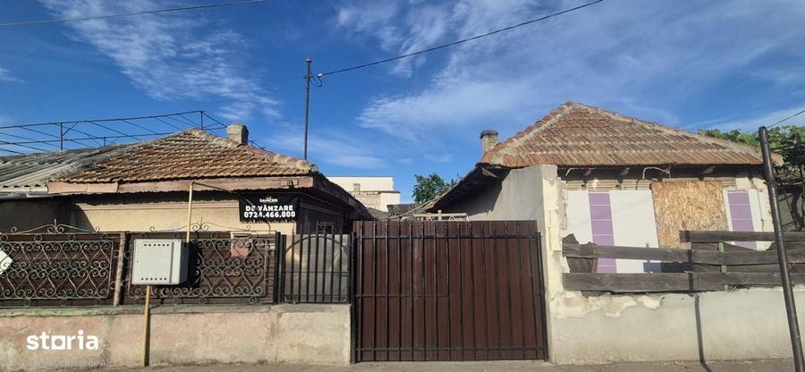 Casă cu 4 camere în Brătianu