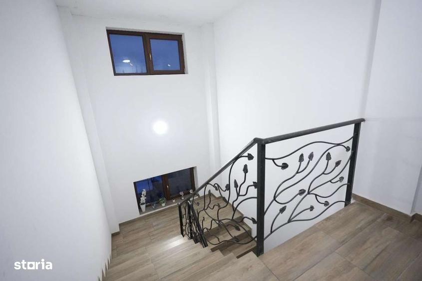 Apartament cu 3 camere decomandat în Bariera Vâlcii