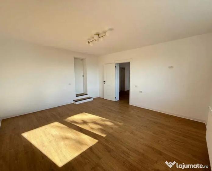Apartament cu 2 camere decomandat în Brașovul Vechi