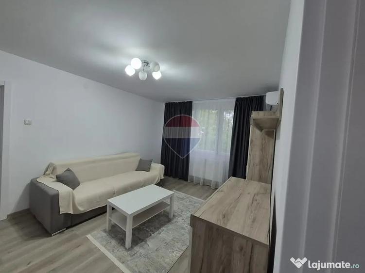 Apartament cu 3 camere semidecomandat în Sălaj