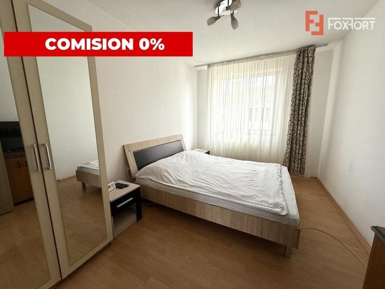 Apartament cu 2 camere decomandat, mobilat în Central
