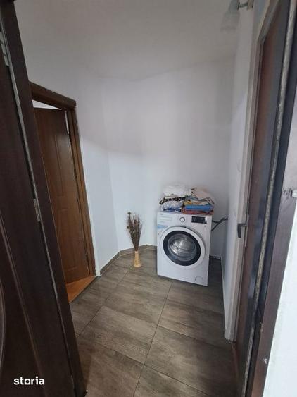 Apartament cu 2 camere în Craiovița Nouă