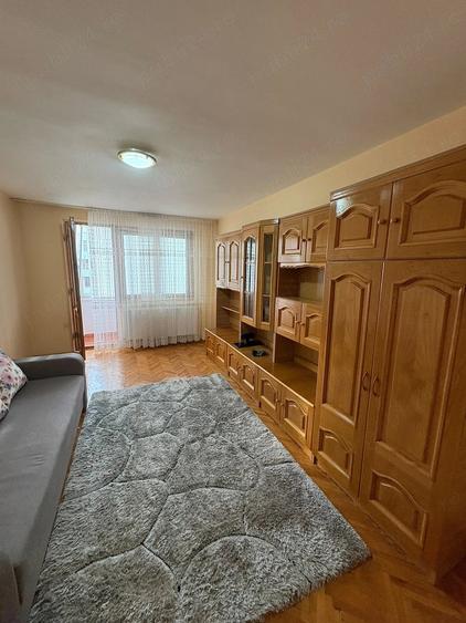 Apartament cu 2 camere decomandat în Unirii