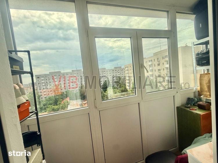 Apartament cu 2 camere semidecomandat în Gara de Nord
