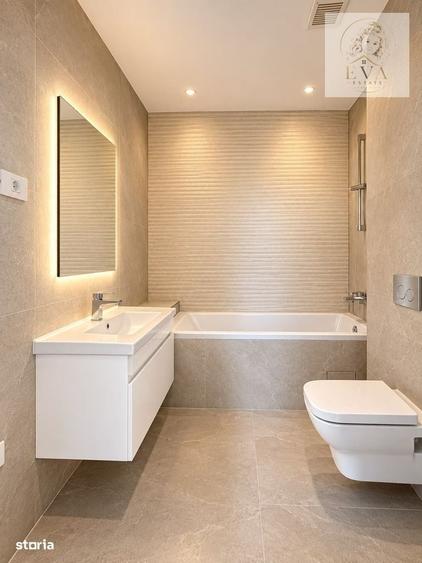 Apartament cu 3 camere semidecomandat în Străulești