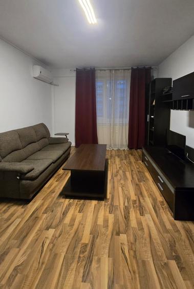 Apartament cu 2 camere semidecomandat în Theodor Pallady