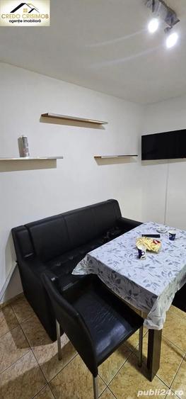 Apartament cu 4 camere semidecomandat în Micro II