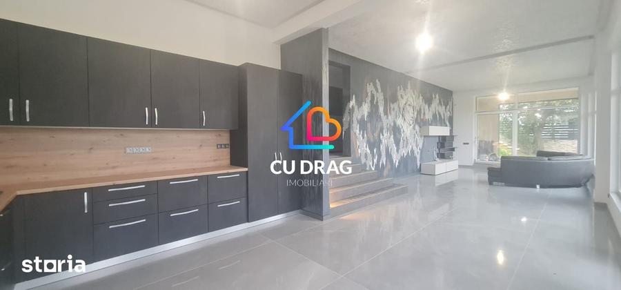 Casă cu 5 camere cu Teren 1190 Mp în Cisnădie