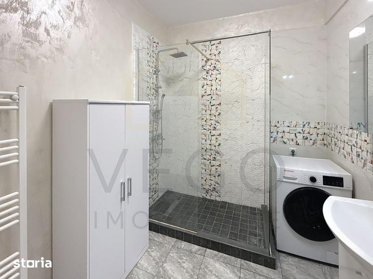 Apartament cu 3 camere semidecomandat în Florești