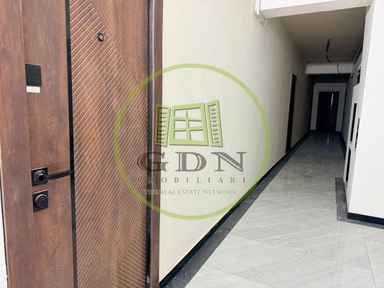 Apartament cu 3 camere decomandat în Clăbucet