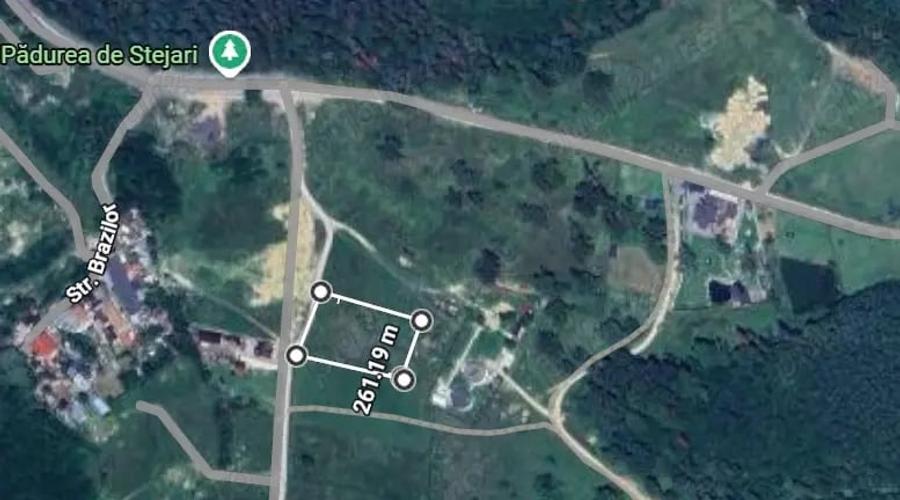 Teren de 4000 mp, în Cristian