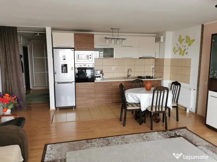 Apartament cu 2 camere decomandat în Craiovei