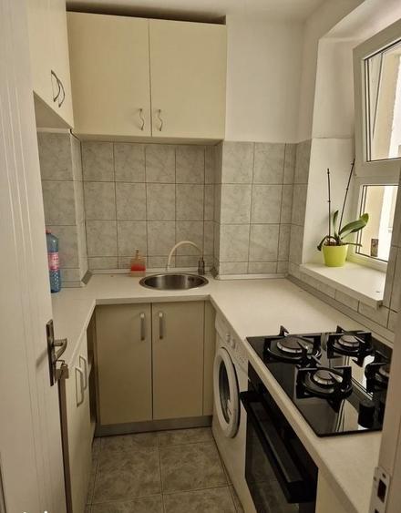 Apartament cu 2 camere decomandat în Dorobanți