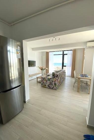 MAMAIA NORD | VEDERE FRONTALA LA MARE | MOBILAT UTILAT | PARCARE | COMISION 0 - 3