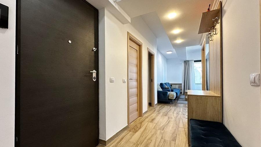 Apartament cu 4 camere decomandat în P-ța Unirii