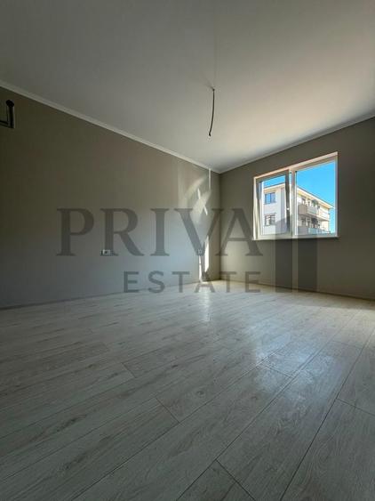 Apartament cu 2 camere semidecomandat în Giroc
