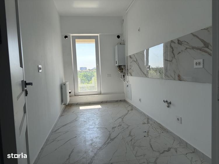 Apartament cu 3 camere în Uverturii