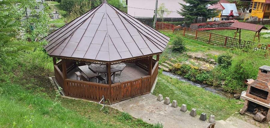 Casă cu 4 camere în Cheia