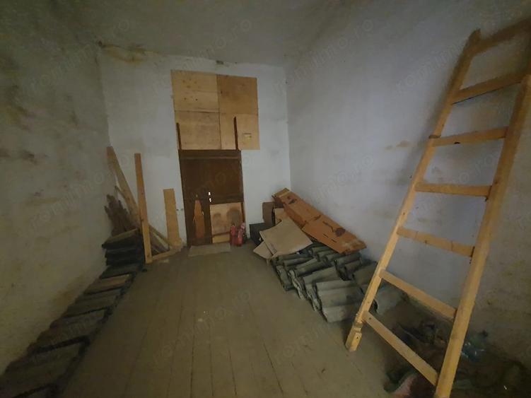 Casă cu 4 camere cu Teren 1042 Mp în Cebza