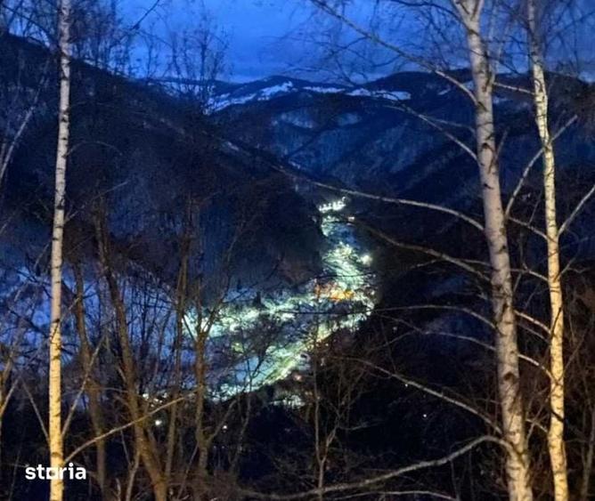 Vand teren Muntele Rece panorama spre Valea Ierii - 1