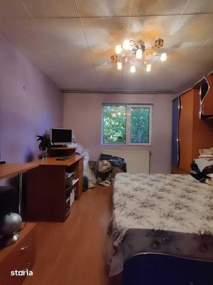 Casă cu 4 camere cu Teren 250 Mp în Central