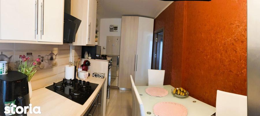 Ap.3 camere |complet utilat |2 parcari abonam -Mana?turAle. Retezat 2 - 3