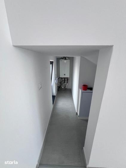 Casă cu 4 camere cu Teren 332 Mp în Cernica