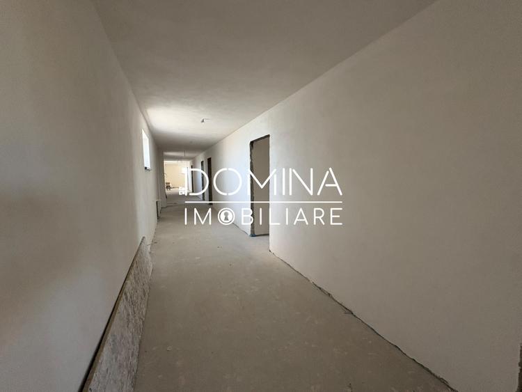 Spațiu comercial, de 765 mp, în Sud