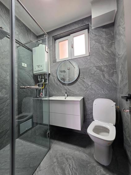 Apartament cu 2 camere semidecomandat, mobilat în Cișmigiu