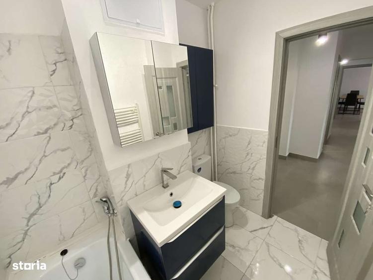 Apartament cu 3 camere în Păcurari