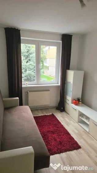 Apartament cu 2 camere decomandat în Cedonia