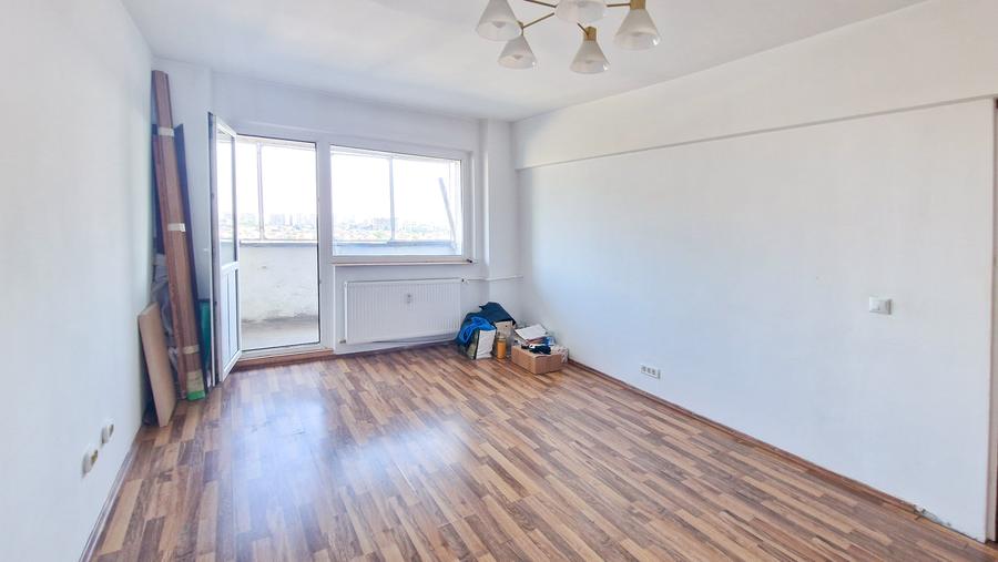 Apartament cu 3 camere decomandat în Alexandriei
