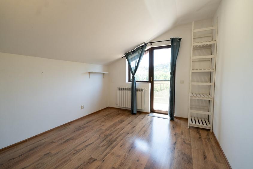 Apartament cu 3 camere, mobilat în Dâmbul Rotund
