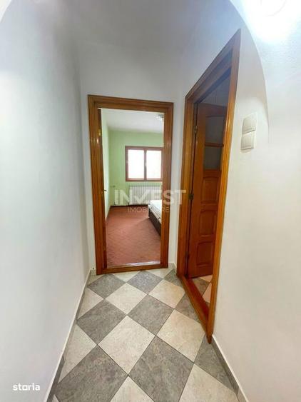 Apartament cu 3 camere semidecomandat, mobilat în Podu Roș