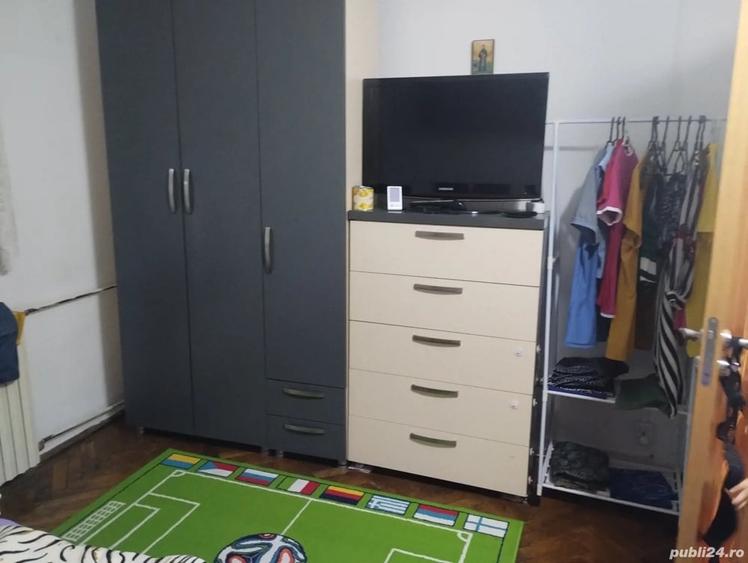 Apartament cu 3 camere decomandat în Autogară
