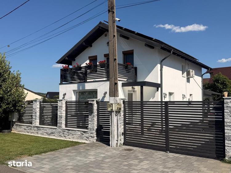 Casă cu 3 camere cu Teren 400 Mp în Mărăcineni