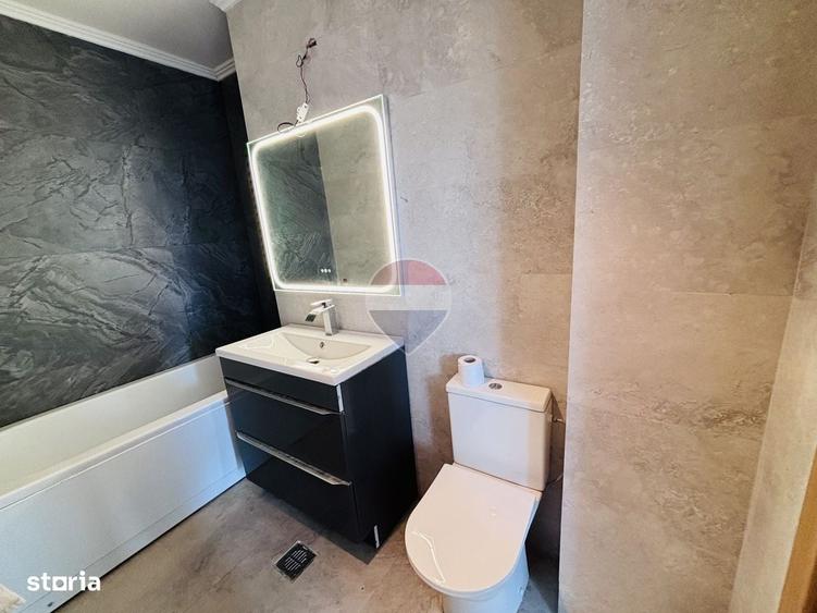 Casa / Vila de vanzare Tunari - 6