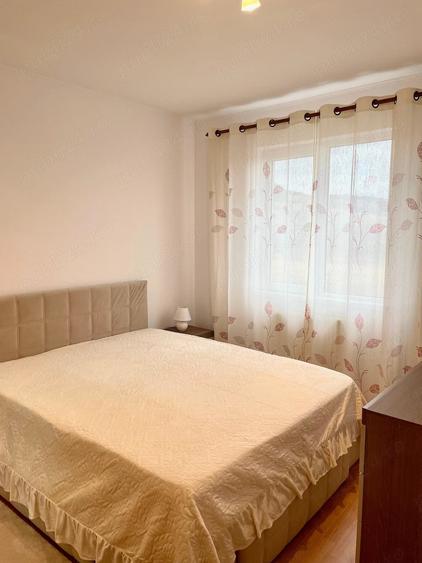 Apartament cu 3 camere decomandat în Juc-Herghelie