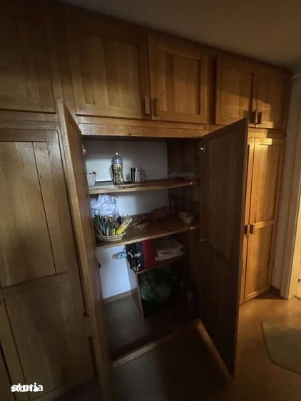 Apartament cu 3 camere în Florești