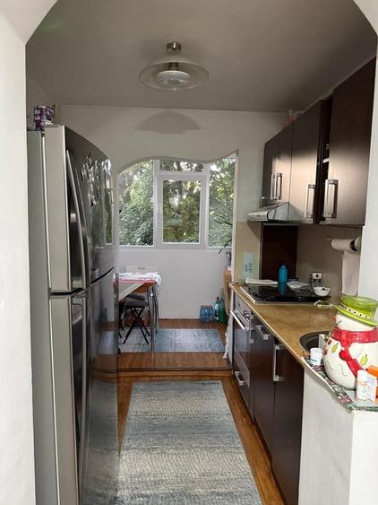 Apartament cu 3 camere decomandat în Titan