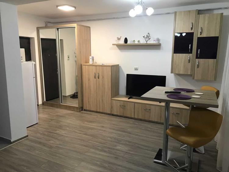 Garsonieră semidecomandată în Trivale
