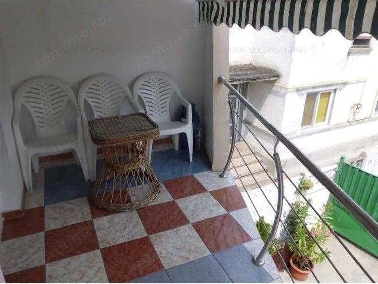Casă cu 4 camere cu Teren 100 Mp în Calea Călărașilor