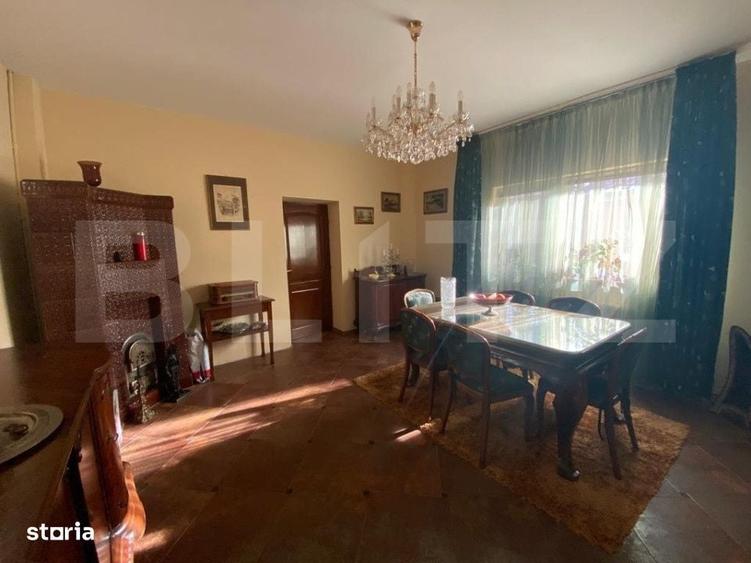 Casă cu 4 camere cu Teren 1100 Mp în Central