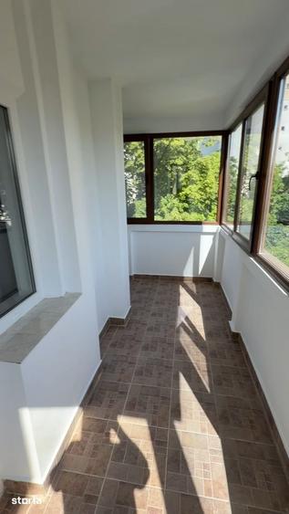 Apartament cu 3 camere în Nicolina