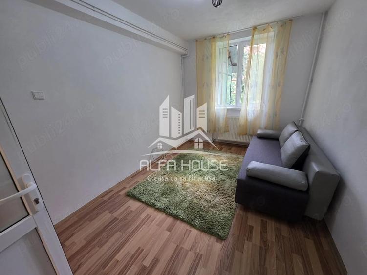 Apartament cu 2 camere decomandat în Moroasa 1