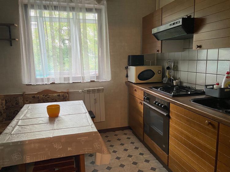 Apartament cu 2 camere, mobilat în Aviației