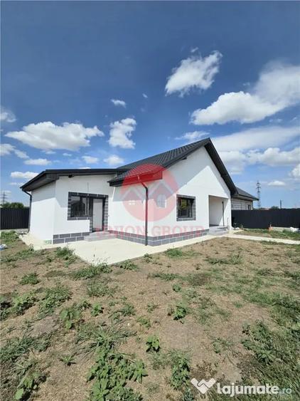 Casă cu 3 camere cu Teren 411 Mp în Valu lui Traian