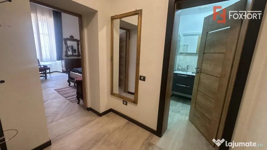 Apartament cu 2 camere decomandat, mobilat în Central
